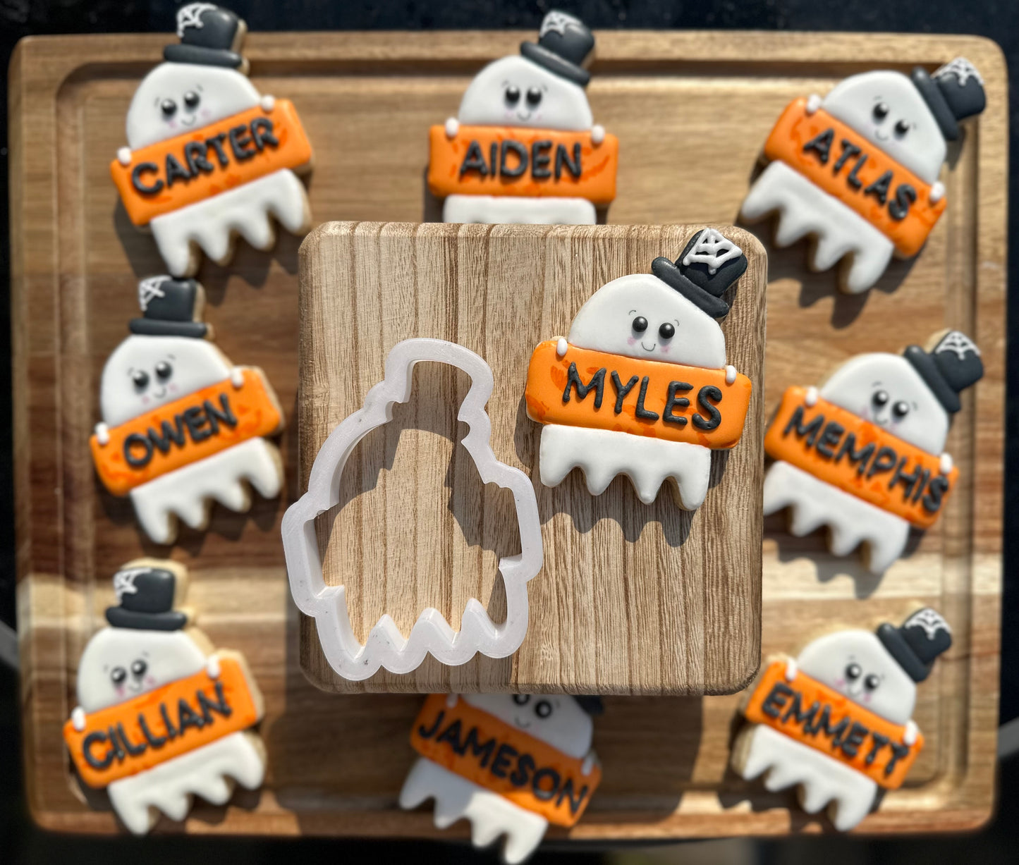 Ghosts Name Plaques Cutter Set